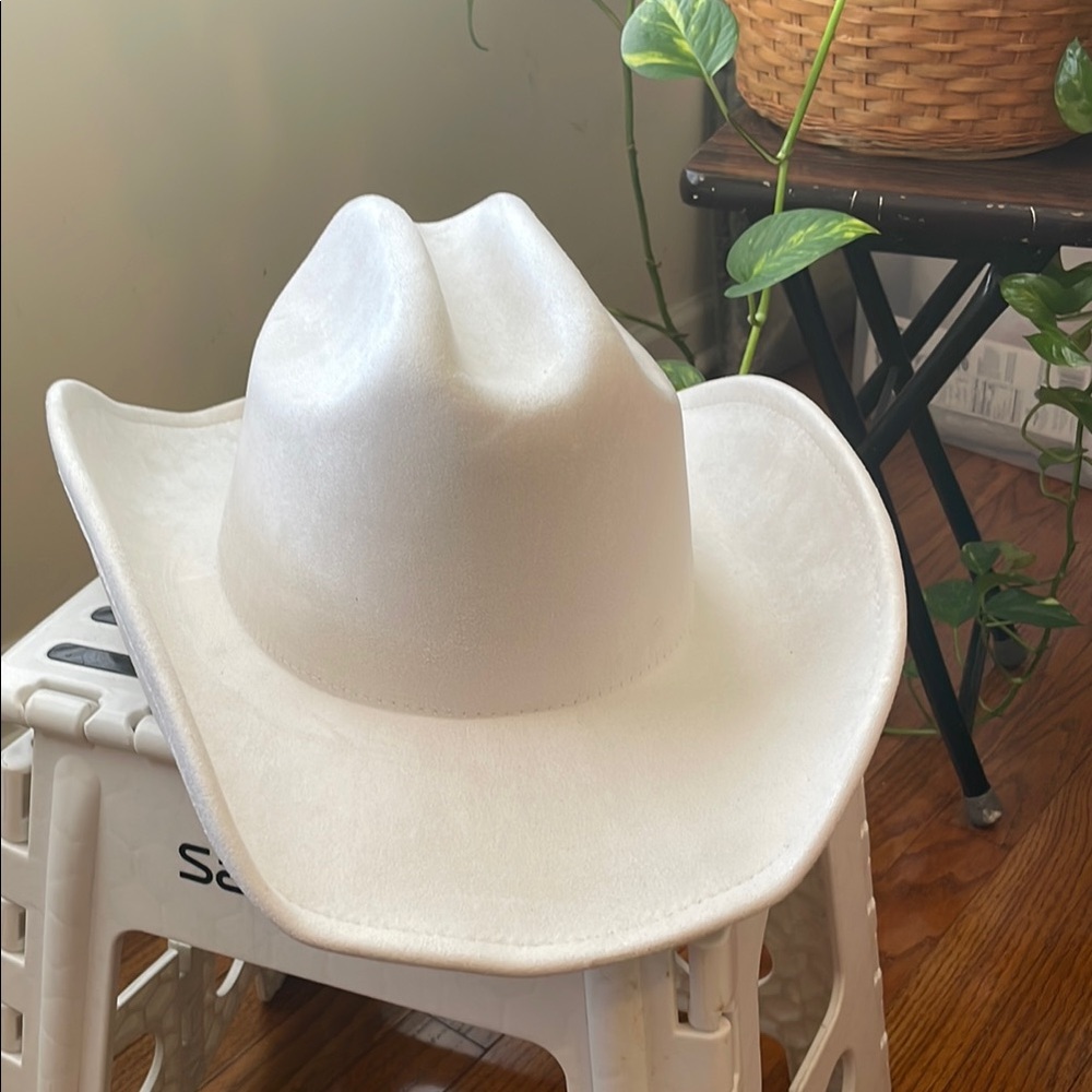 White Cowboy Hat